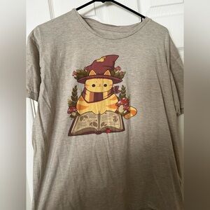 Hot Topic Gray Cat Wizard Tee